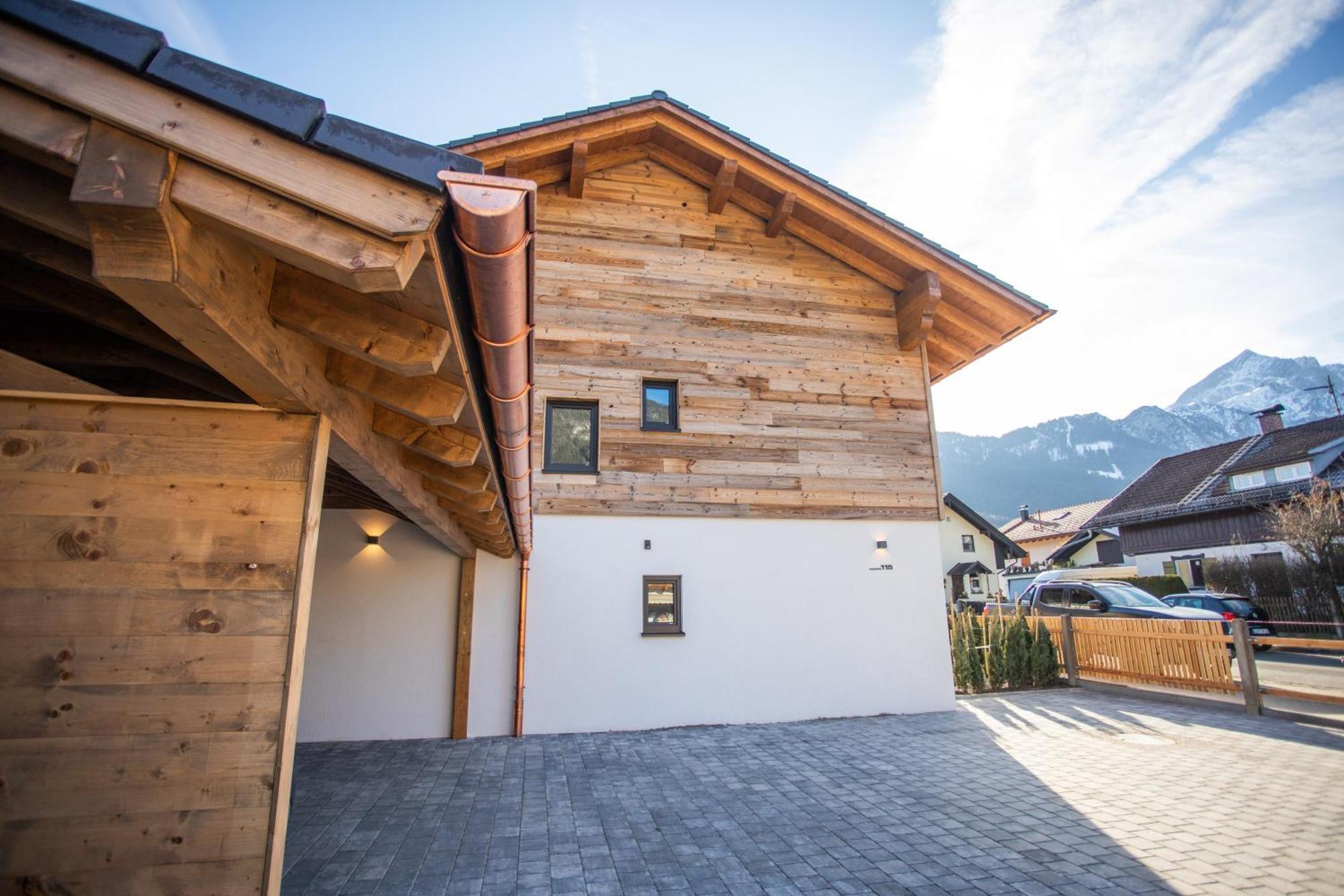 Chalet Alpi Гармиш-Партенкирхен Екстериор снимка